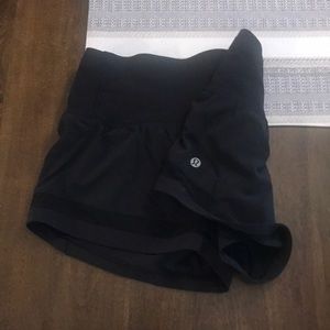 Lululemon Pace Perfect Short 3 inch, size 2.